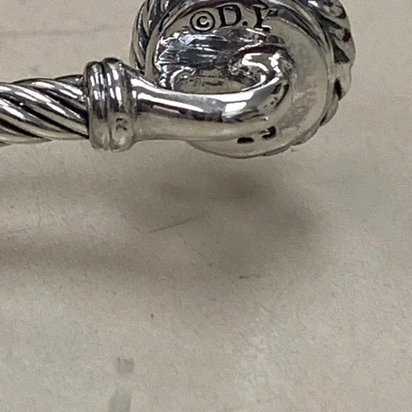 david yurman 3mm white topaz bracelet - Picture 2 of 5